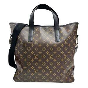 LOUIS VUITTON Brown Monogram Shoulder Bag